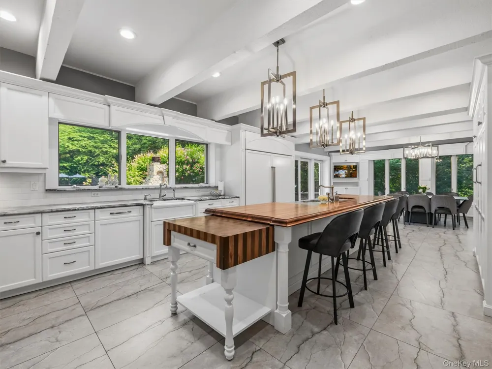 12 Rollingwood Drive New City, NY 10956