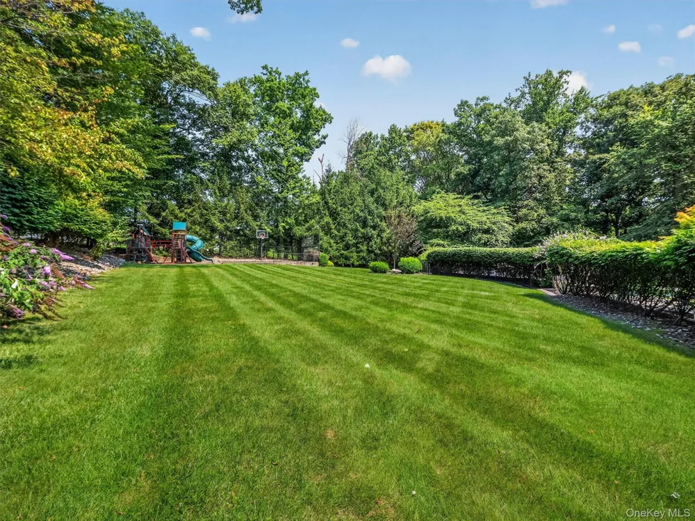 12 Rollingwood Drive New City, NY 10956