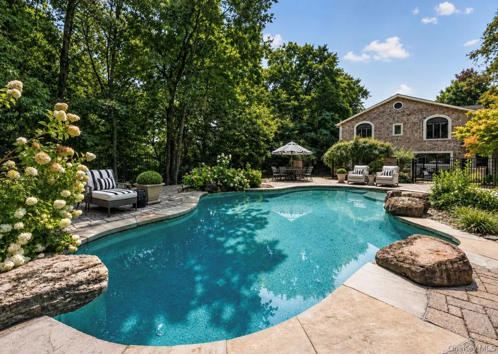 12 Rollingwood Drive New City, NY 10956