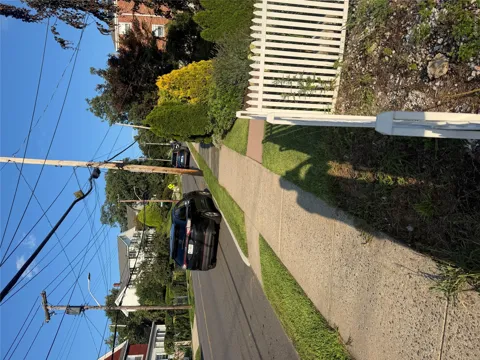 228 Roberts Avenue