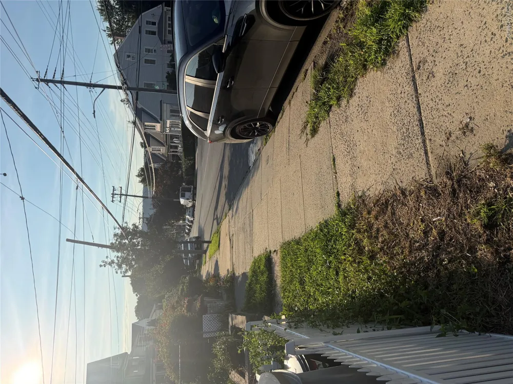 228 Roberts Avenue Yonkers, NY 10703
