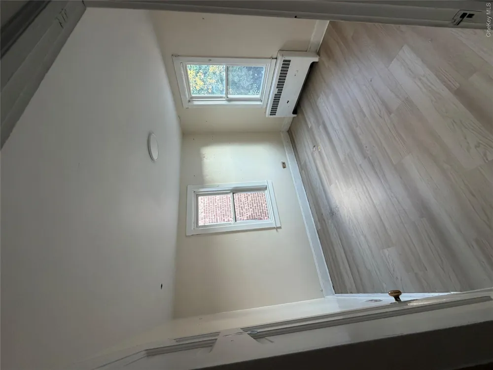 228 Roberts Avenue Yonkers, NY 10703
