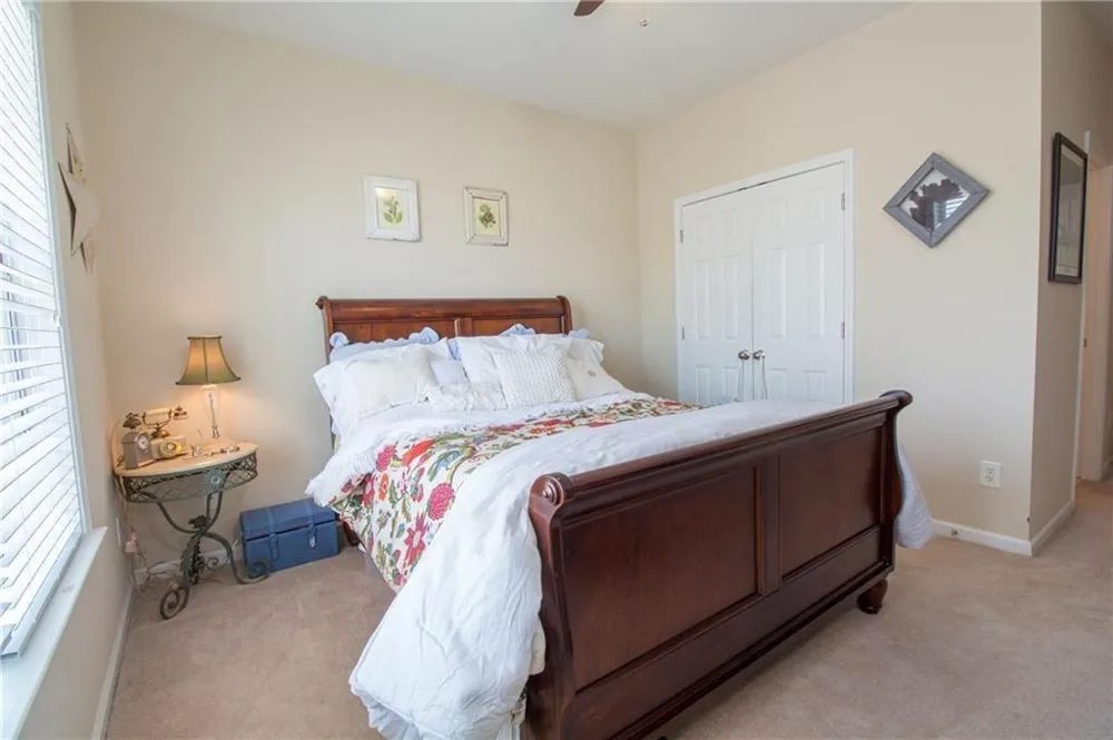 237 Revillion Way Woodstock, GA 30188