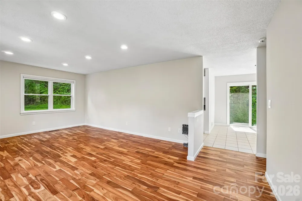 19 Jupiter Heights Weaverville, NC 28787