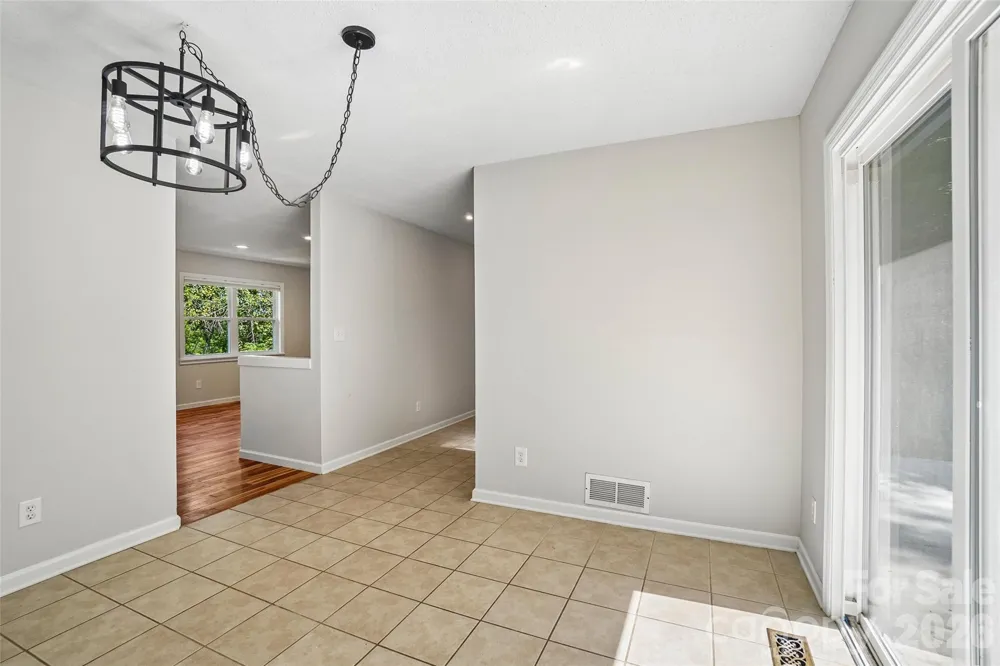 19 Jupiter Heights Weaverville, NC 28787