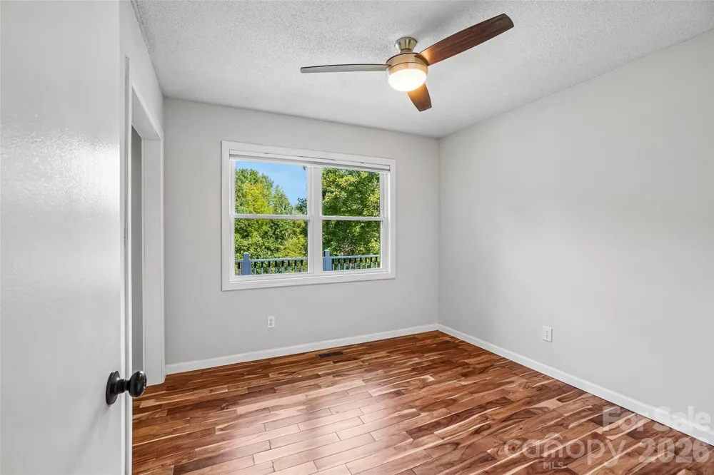 19 Jupiter Heights Weaverville, NC 28787