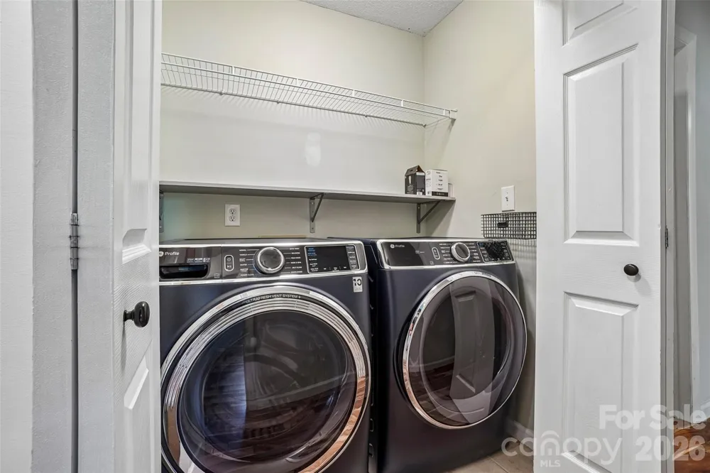 19 Jupiter Heights Weaverville, NC 28787