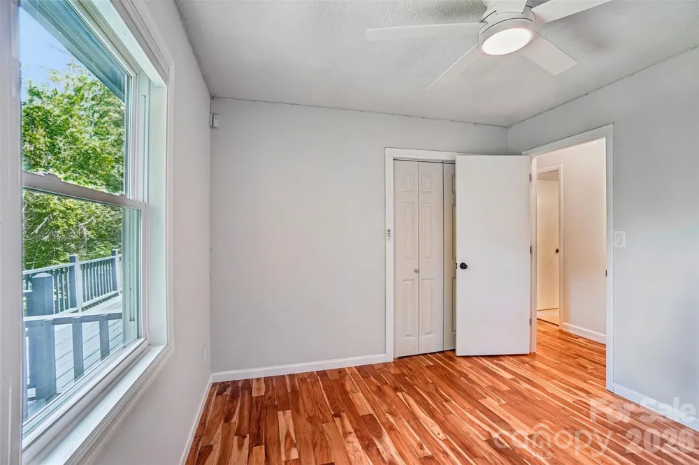 19 Jupiter Heights Weaverville, NC 28787