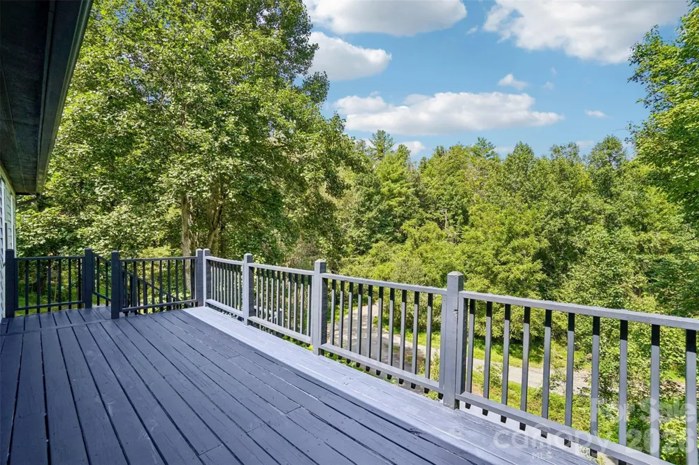 19 Jupiter Heights Weaverville, NC 28787
