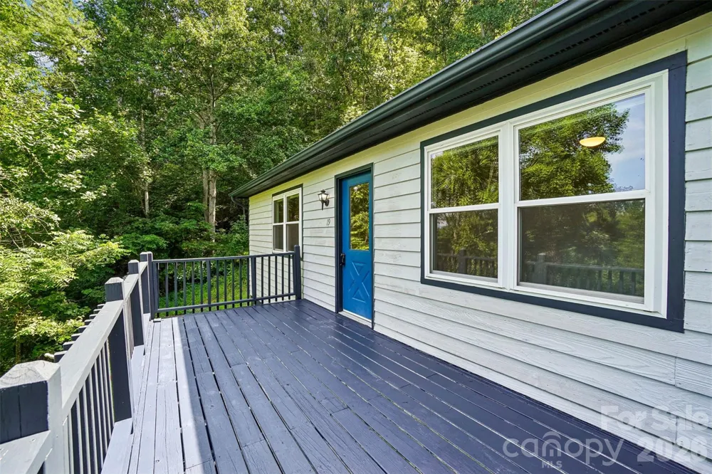 19 Jupiter Heights Weaverville, NC 28787