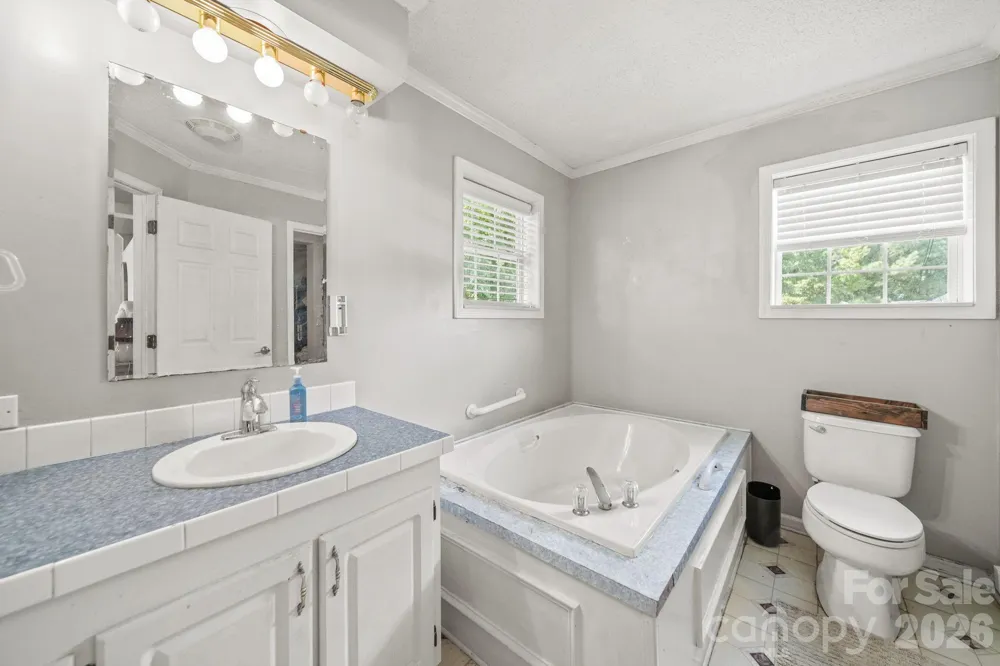 5130 Sedgefield Drive Lancaster, SC 29720