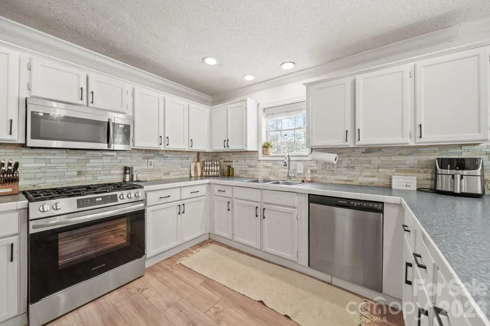 5130 Sedgefield Drive Lancaster, SC 29720