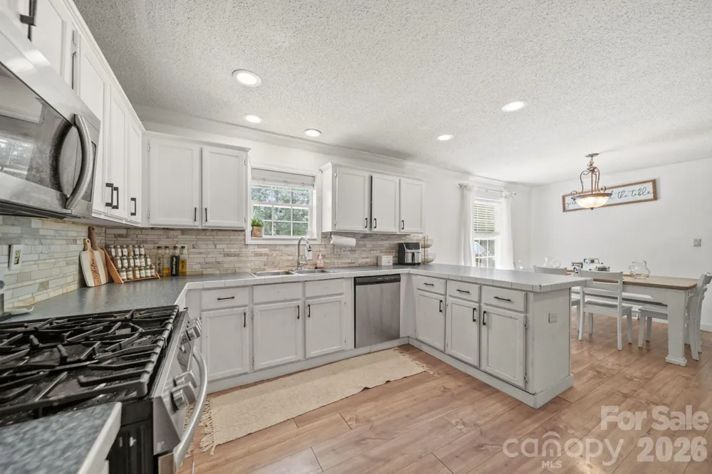 5130 Sedgefield Drive Lancaster, SC 29720