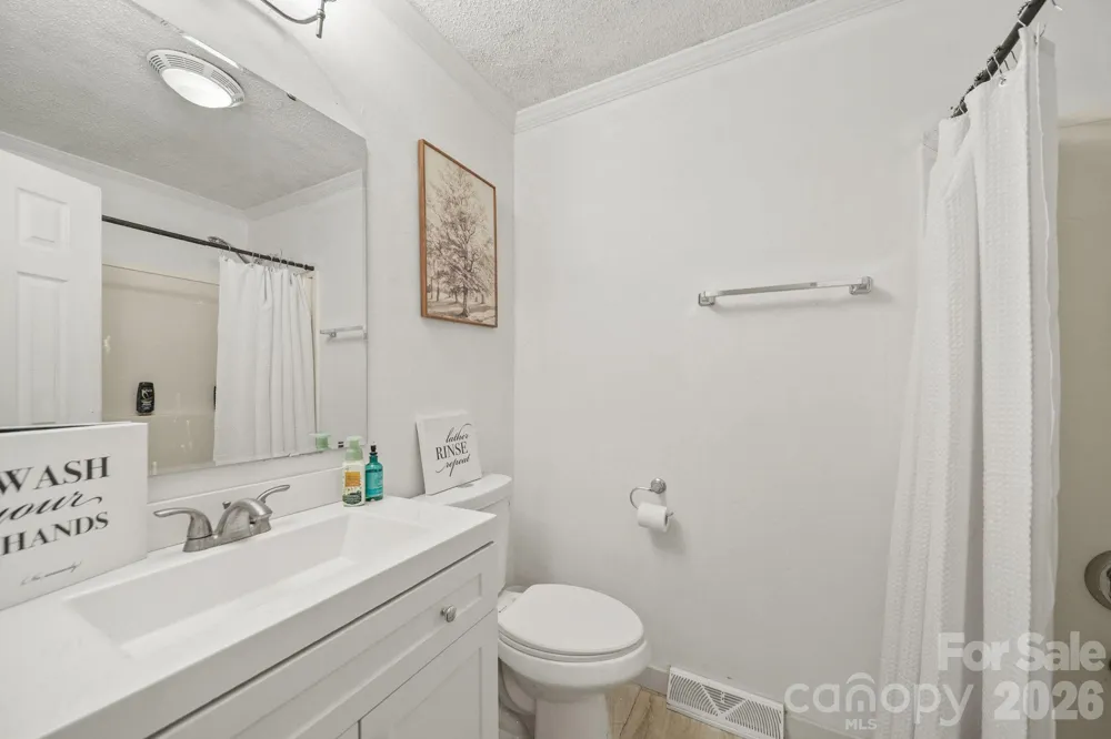 5130 Sedgefield Drive Lancaster, SC 29720
