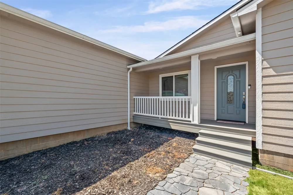 5908 Collins Court Granbury, TX 76048