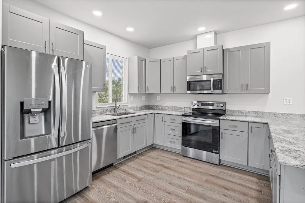 5908 Collins Court Granbury, TX 76048