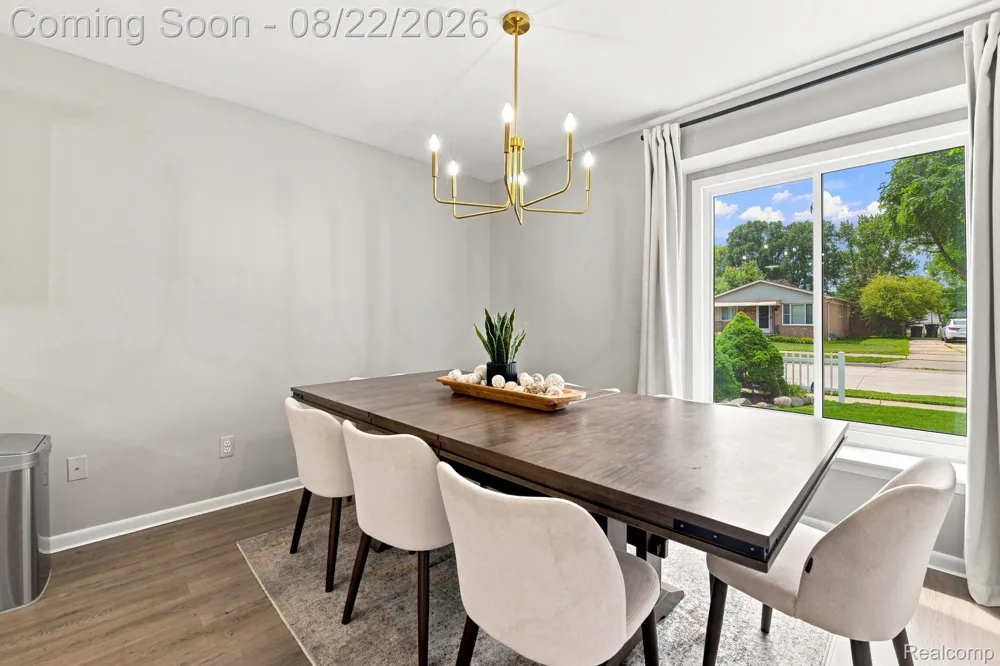 22733 Ridgeway Street St Clair Shores City, MI 48080