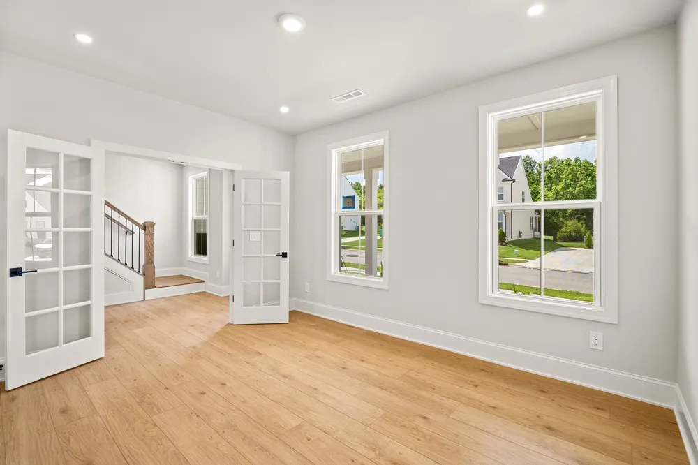 448 Tomlinson Pointe Dr Mount Juliet, TN 37122