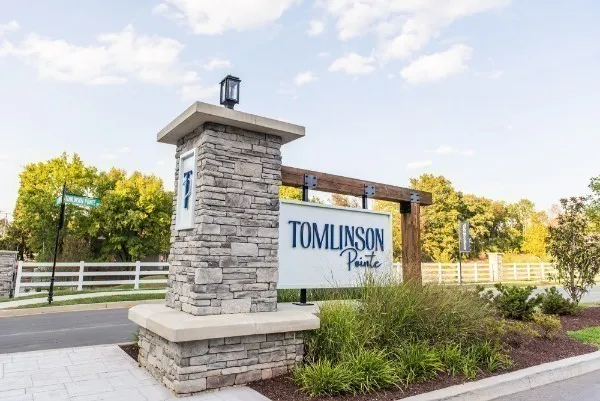 450 Tomlinson Pointe Dr Mount Juliet, TN 37122
