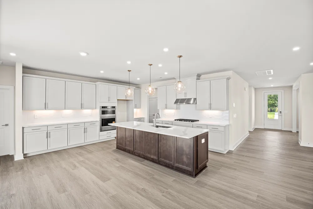 450 Tomlinson Pointe Dr Mount Juliet, TN 37122