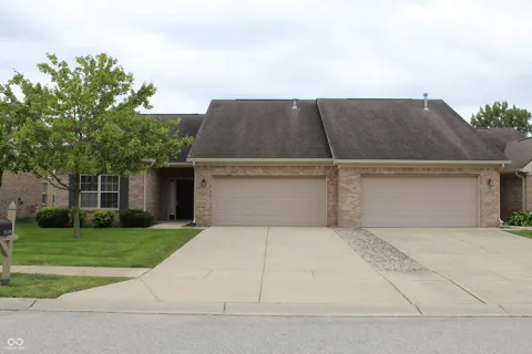 5579 Lipizzan Lane