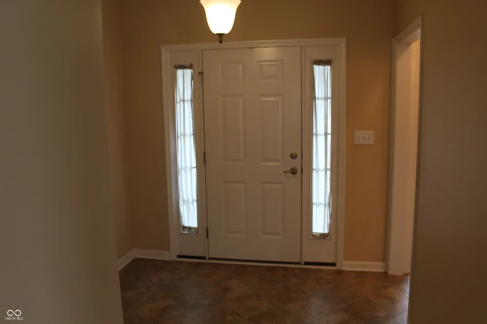 5579 Lipizzan Lane Plainfield, IN 46168