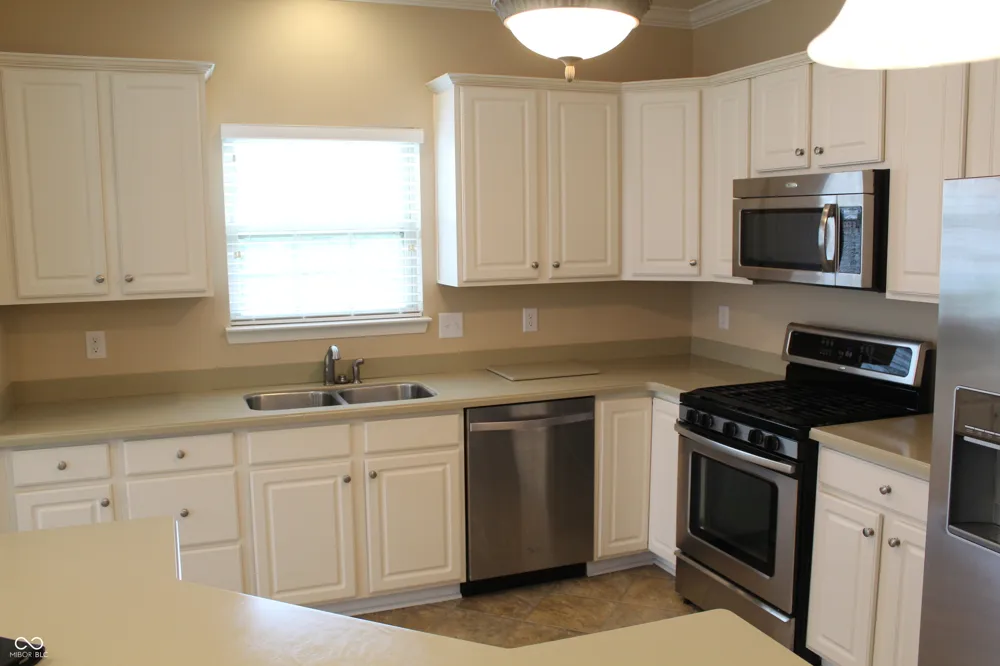 5579 Lipizzan Lane Plainfield, IN 46168