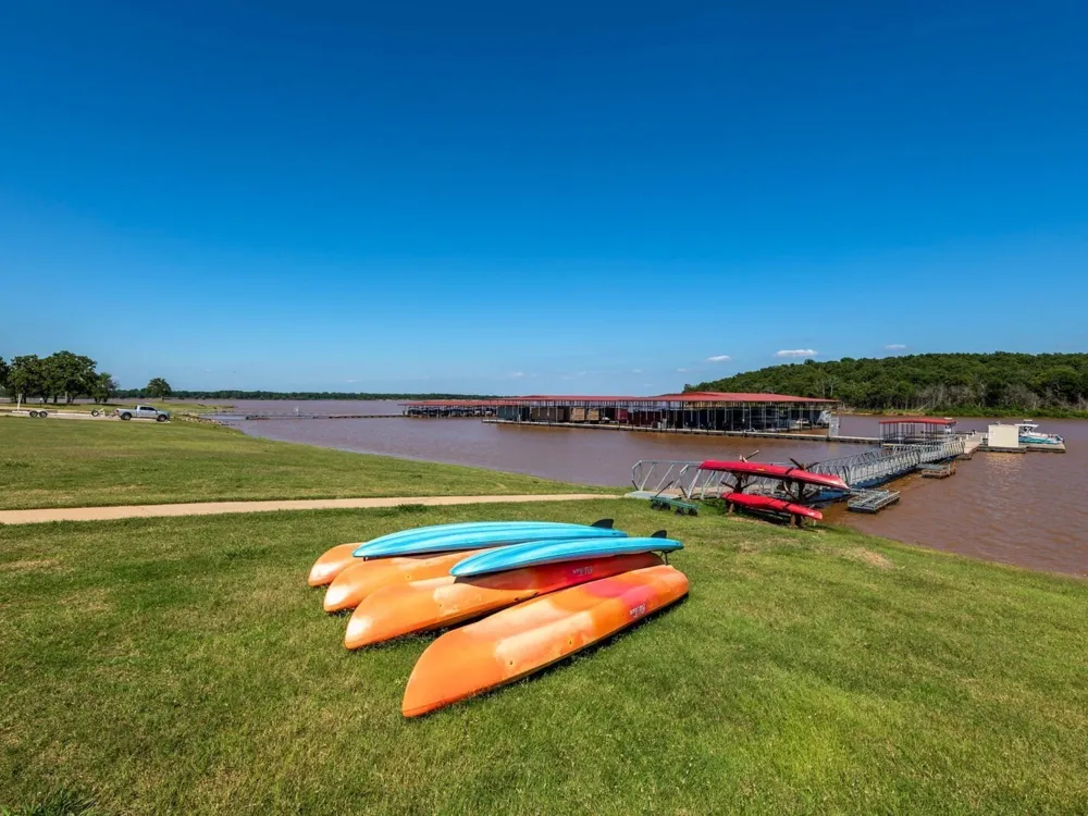 43 La Paloma Circle Gordonville, TX 76245