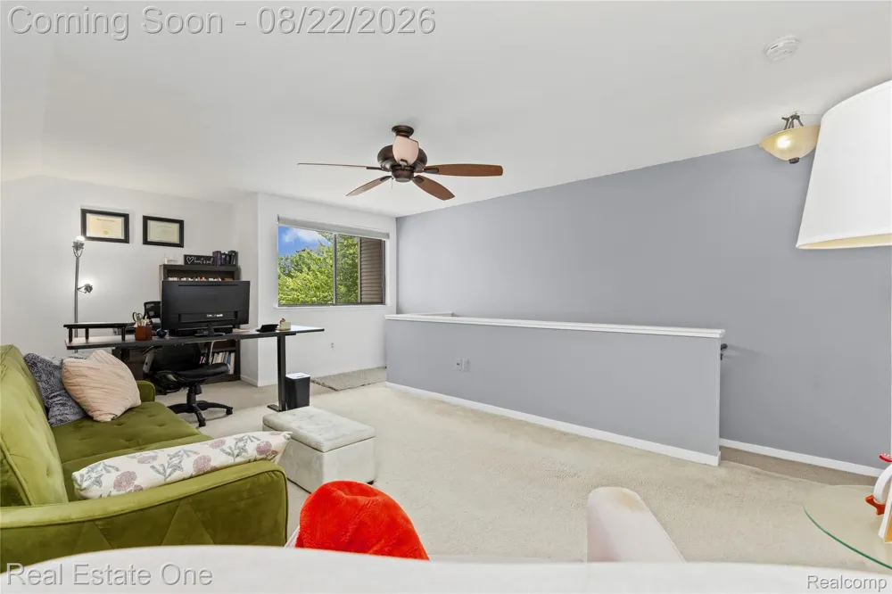 732 Hamilton Court Rochester Hills City, MI 48307
