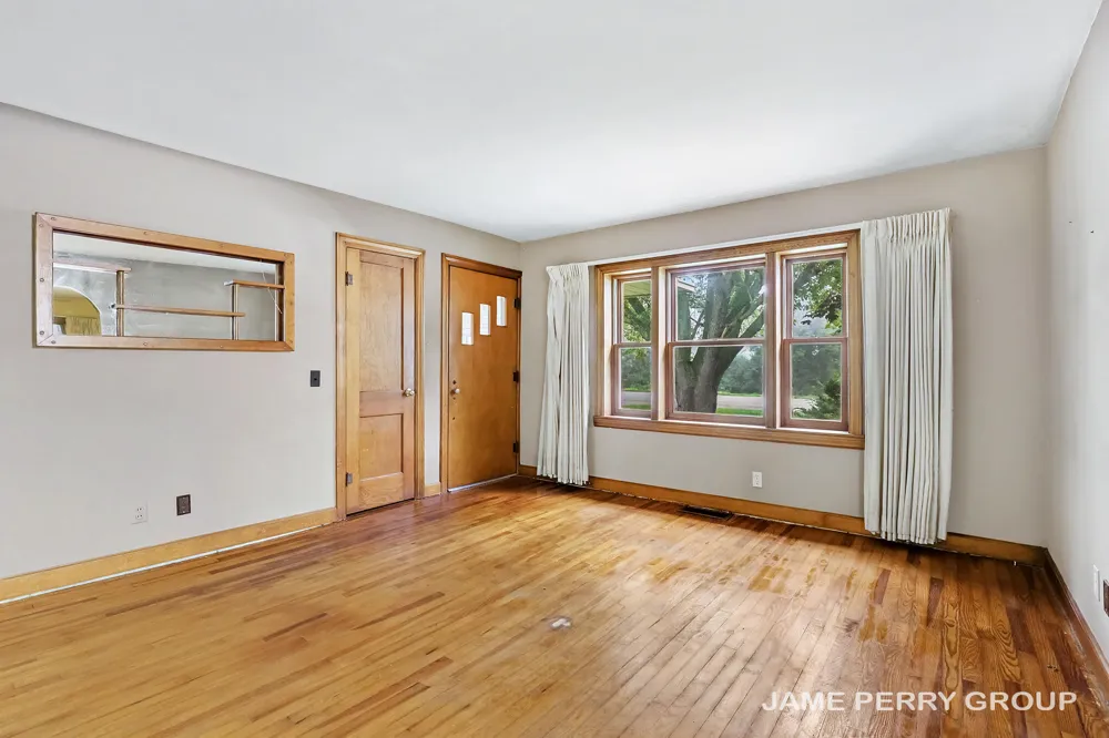 3505 S Sheridan Road Evergreen Township, MI 48884