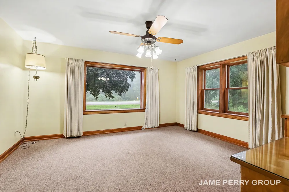 3505 S Sheridan Road Evergreen Township, MI 48884