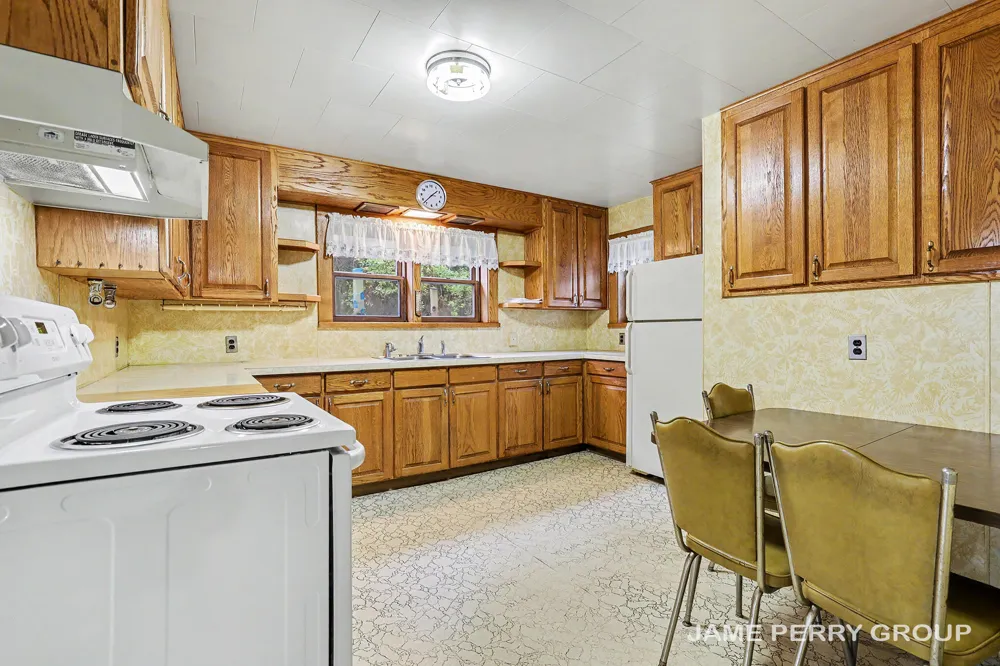 3505 S Sheridan Road Evergreen Township, MI 48884