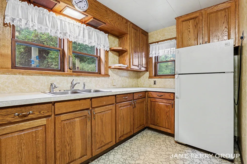 3505 S Sheridan Road Evergreen Township, MI 48884