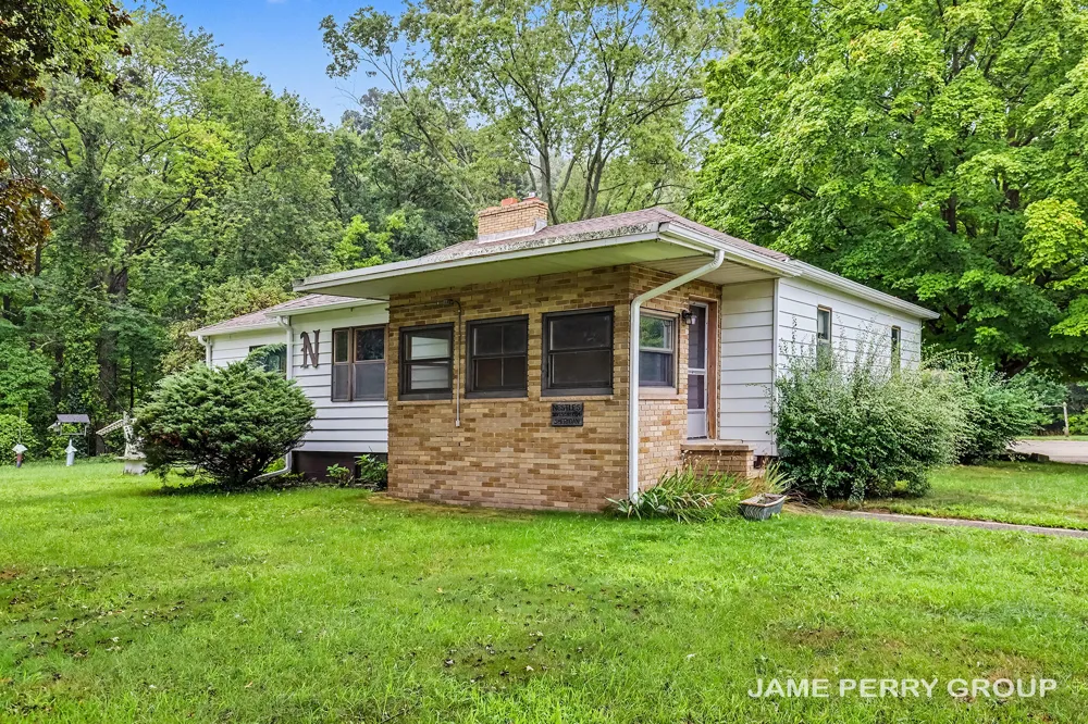 3505 S Sheridan Road Evergreen Township, MI 48884