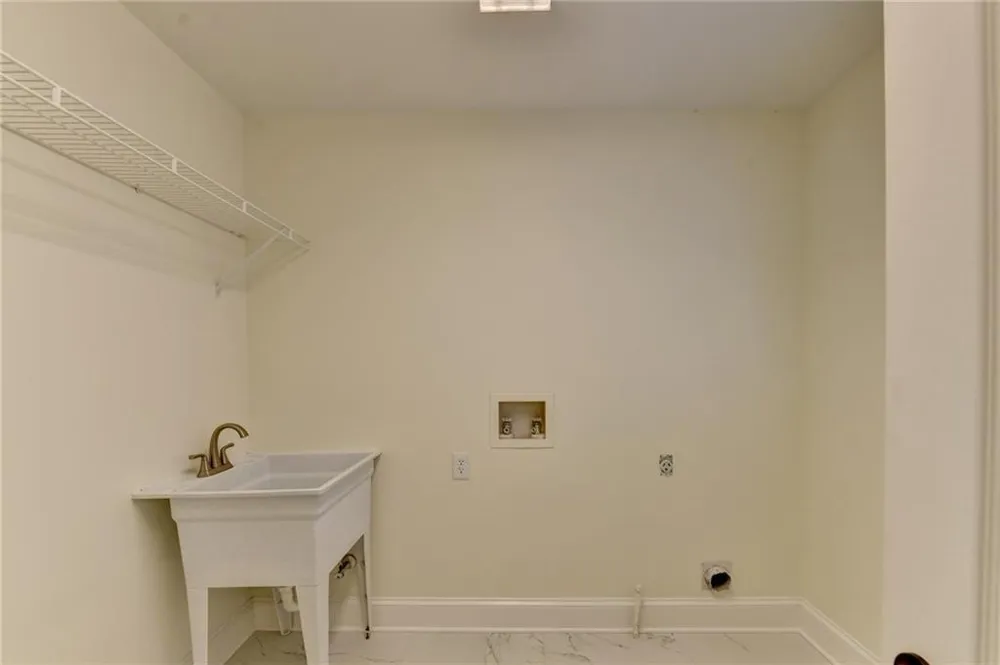 10645 Honey Brook Circle Johns Creek, GA 30097