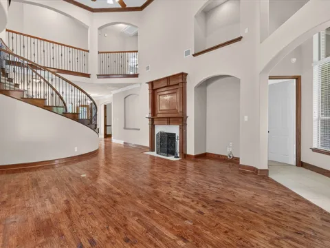 13108 Lyndhurst Drive