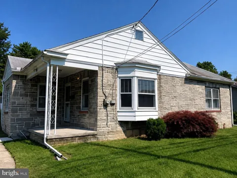 251 E MAPLE STREET