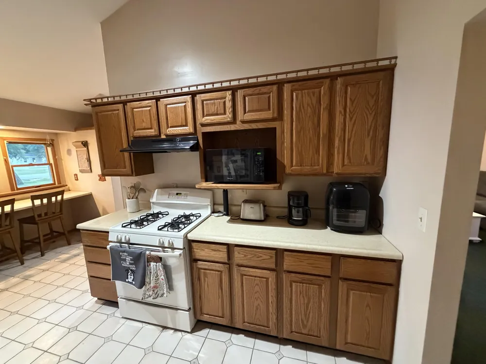 1055 Miller Street Plainwell, MI 49080