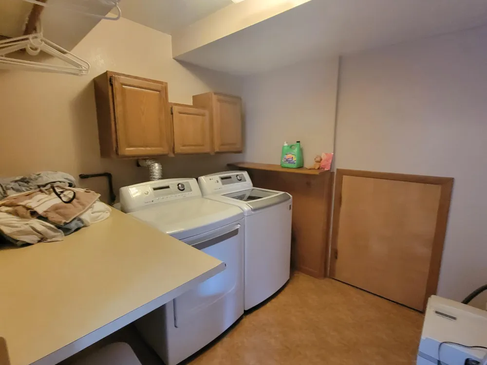1055 Miller Street Plainwell, MI 49080