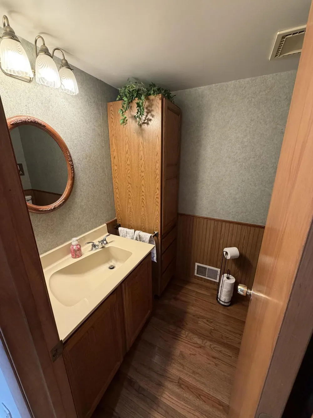 1055 Miller Street Plainwell, MI 49080