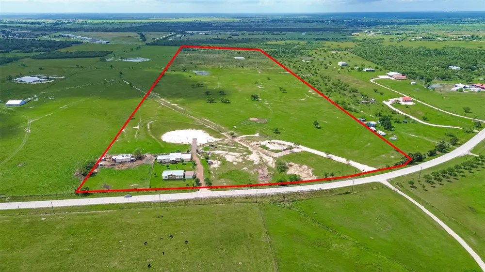 12893 Fm 1887 Road Hempstead, TX 77445