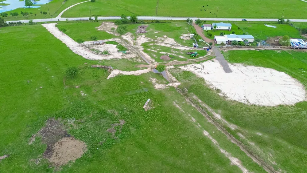 12893 Fm 1887 Road Hempstead, TX 77445