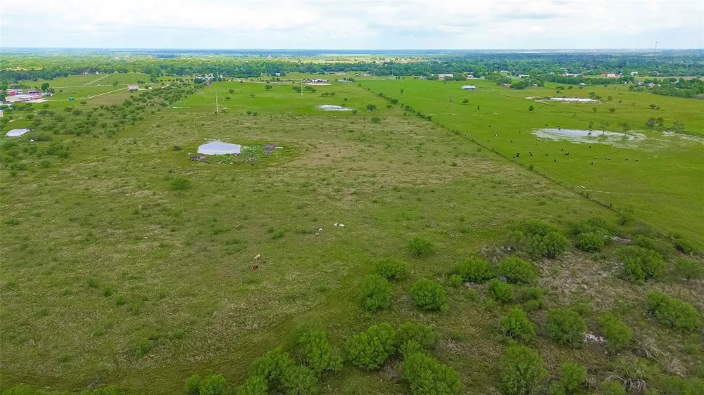 12893 Fm 1887 Road Hempstead, TX 77445