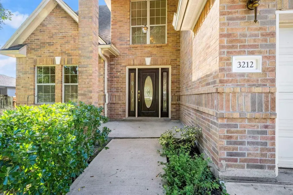3212 Glastonbury Drive Pearland, TX 77581