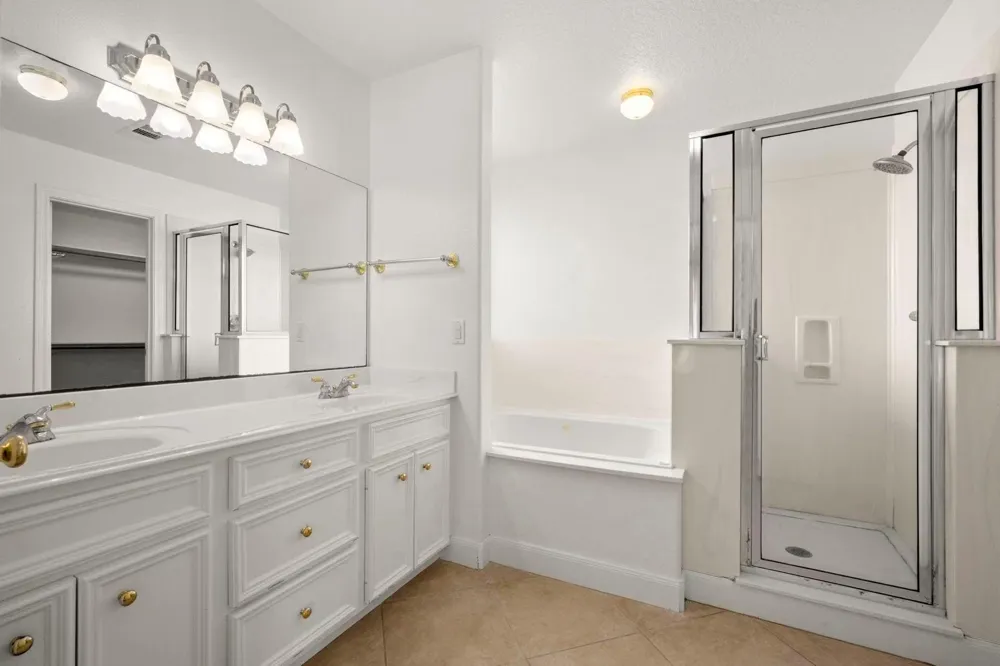 3212 Glastonbury Drive Pearland, TX 77581