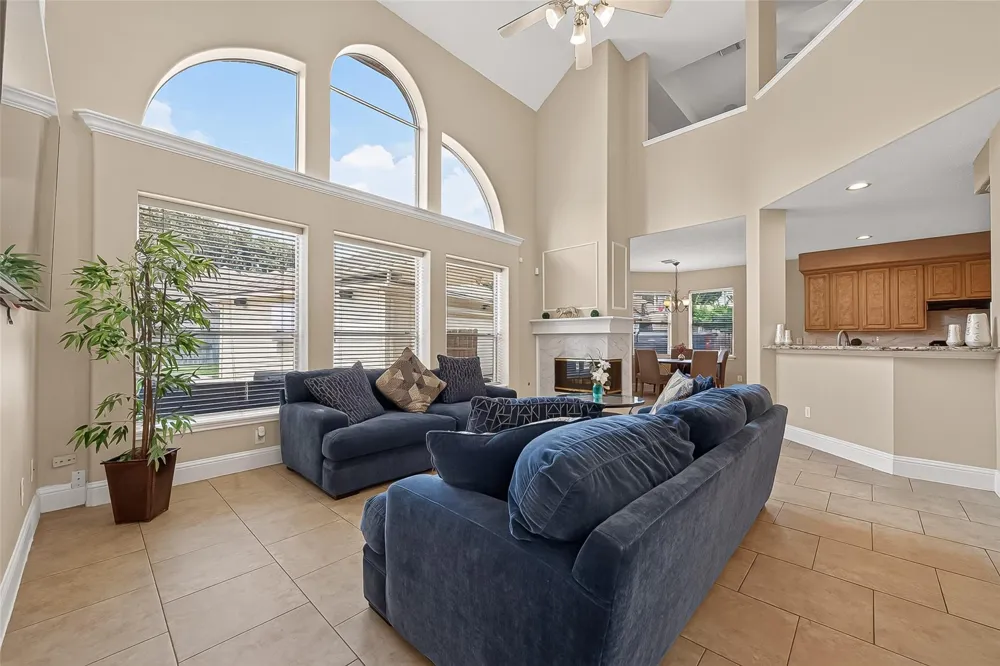 4110 Walkabout Circle Missouri City, TX 77459