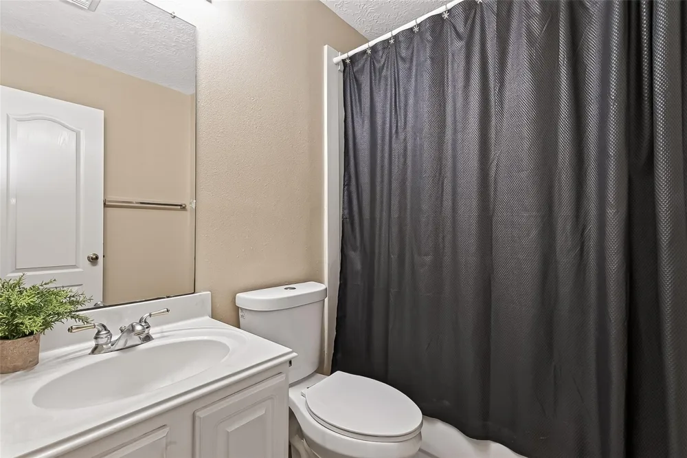 4110 Walkabout Circle Missouri City, TX 77459
