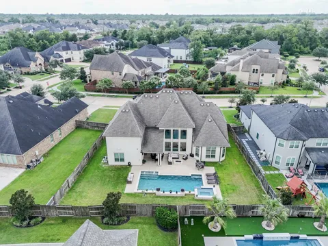 2106 Old Town Drive