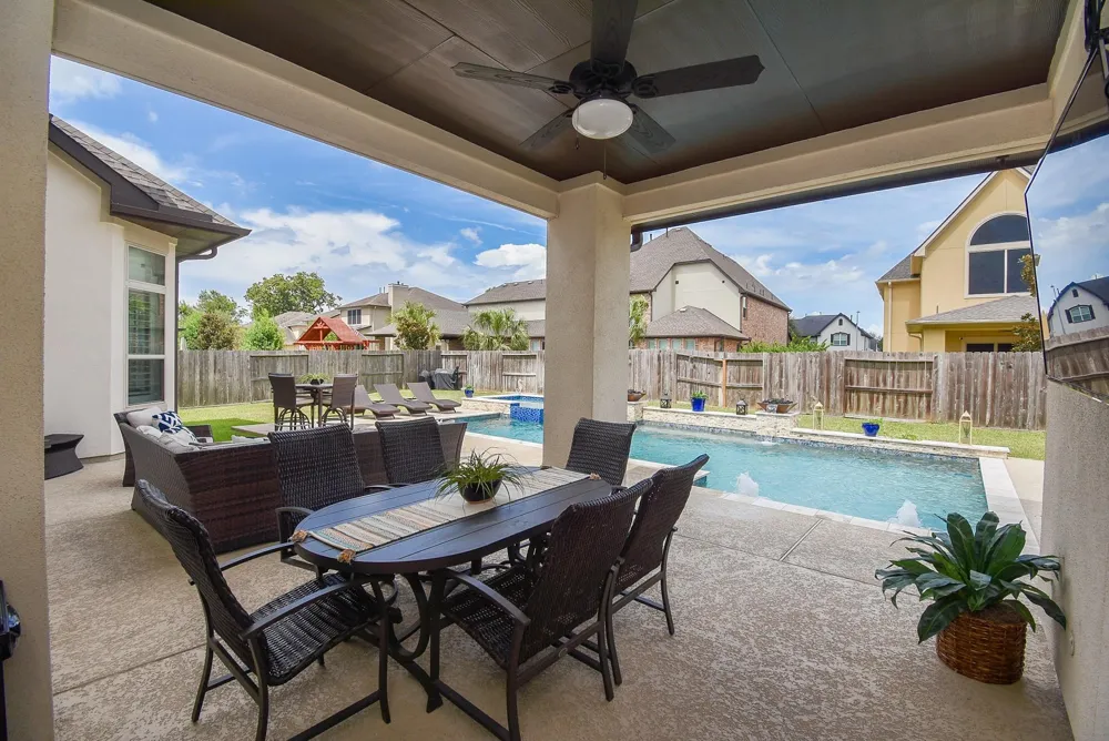 2106 Old Town Drive Missouri City, TX 77459