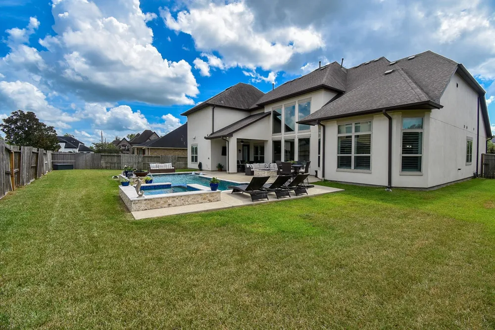 2106 Old Town Drive Missouri City, TX 77459
